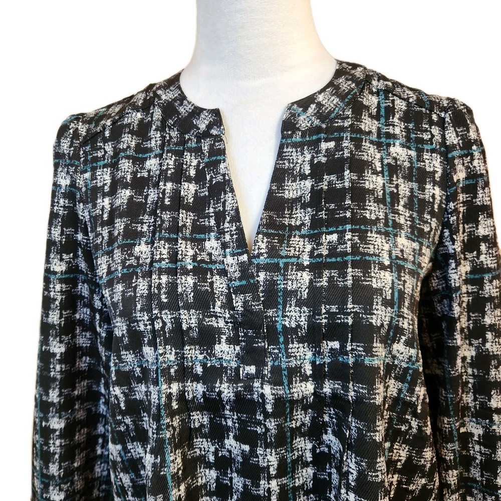 NWT Hope & Harlow Womens Top Sz Petite Medium PM Green Black Plaid Office Blouse
